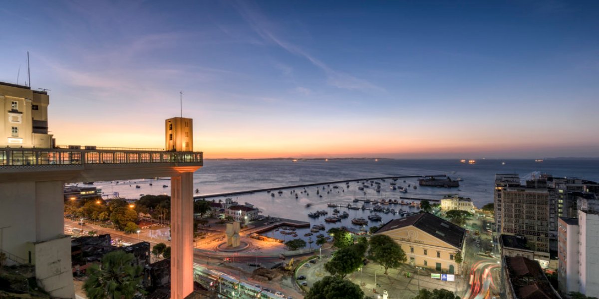 Elevador Lacerda pode mudar de nome? MP-BA abre investigação sobre ponto turístico de Salvador