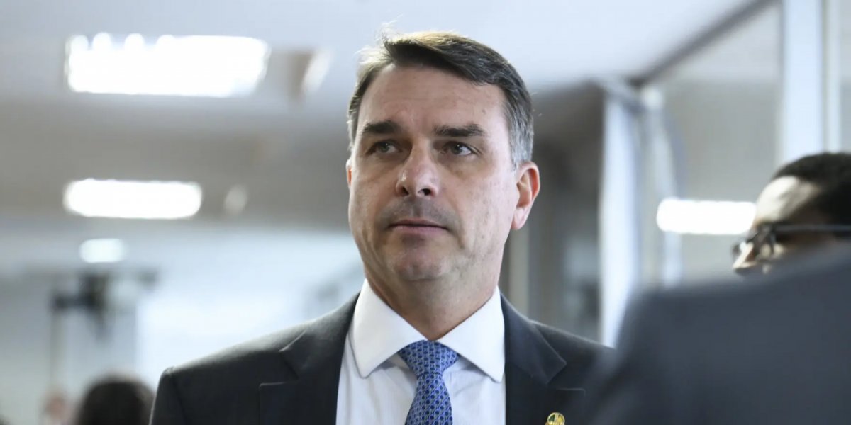 PF instaura inquérito para investigar fraude em filiação de Flávio ao Missão