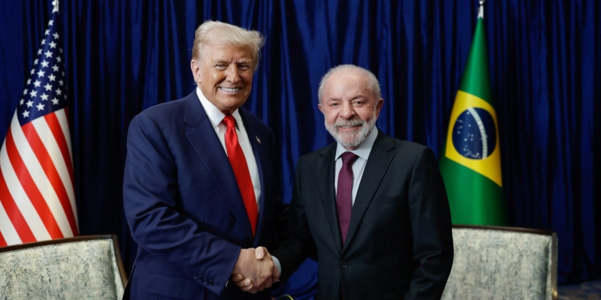 Lula liga para Trump para debater retomada de negociações sobre tarifas e outros temas