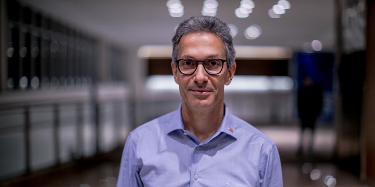 Romeu Zema também desiste de participar de debate, após ausência de Lula e Flávio