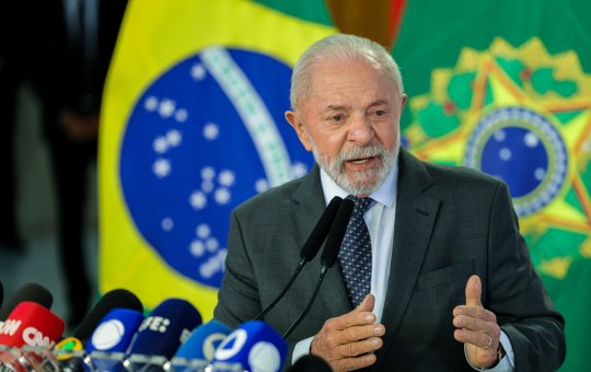 Governo autoriza ajuda de R$ 13,5 bilhões para setores afetados por tarifaço dos EUA