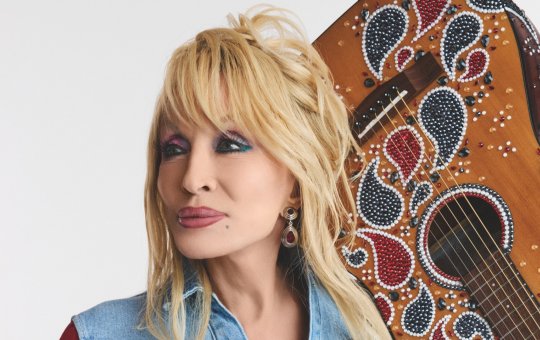 Dolly Parton, ícone da música country, morre aos 80 anos