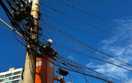 Seis bairros de Salvador devem ficar sem energia nesta quarta (26)