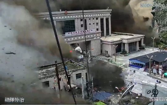 Avalanche de lama no Nepal deixa mortos e desaparecidos