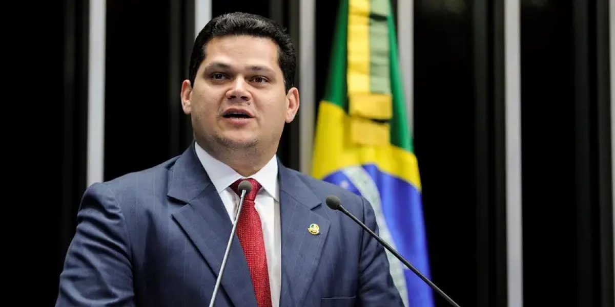 Davi Alcolumbre diz que Congresso votará ‘taxa das blusinhas’ na próxima semana