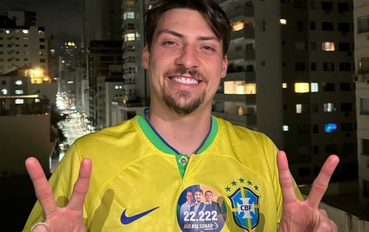 Após faltas na Câmara de Balneário Camboriú, Jair Renan Bolsonaro tem R$ 4,5 mil descontados de salário