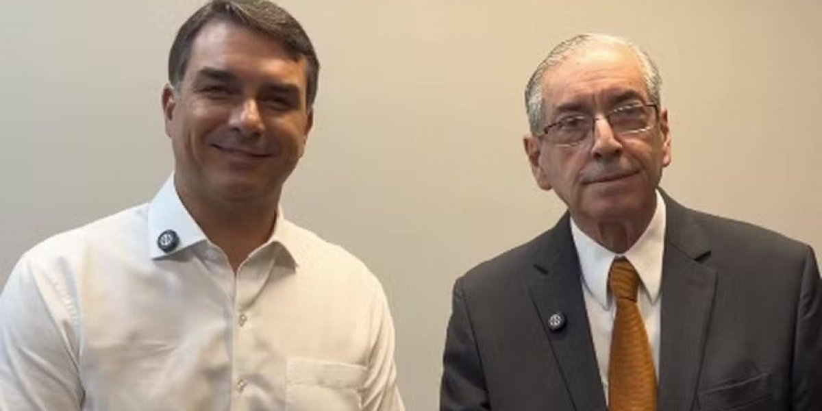 Flávio Bolsonaro grava vídeo em apoio a Eduardo Cunha para deputado por MG