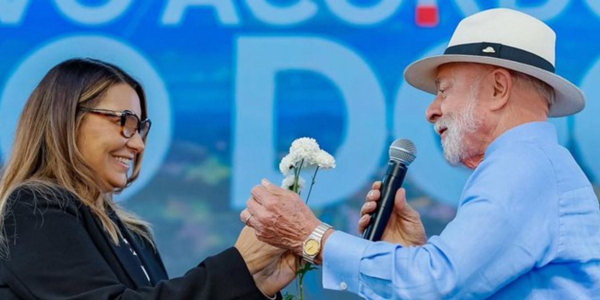 Lula faz homenagem para Janja no seu aniversário: “Um beijo do tamanho do Brasil”