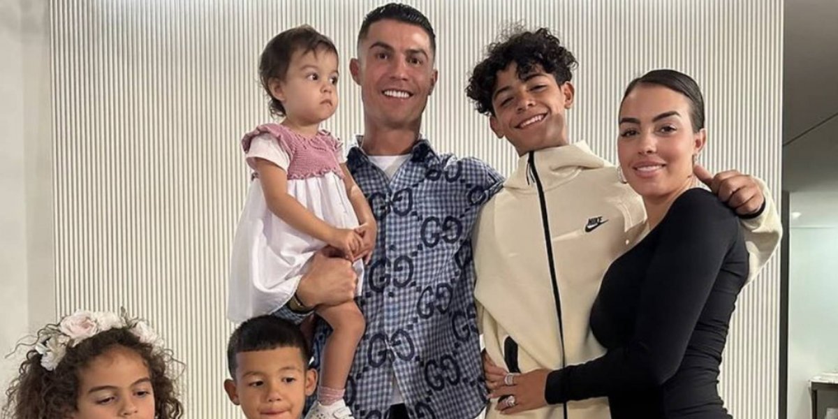Georgina Rodríguez adota três filhos mais velhos de Cristiano Ronaldo