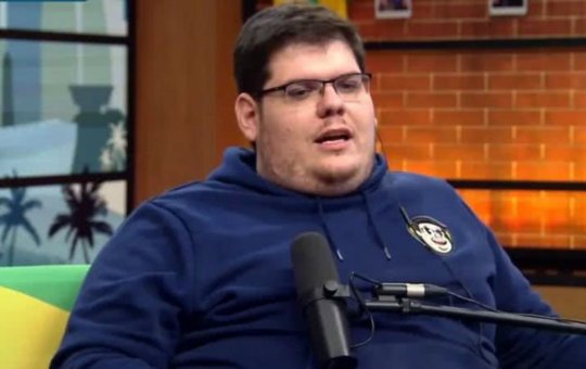 Casimiro se irrita com chat durante live e manda recado a fãs de GTA 6: “Vocês precisam se tratar”