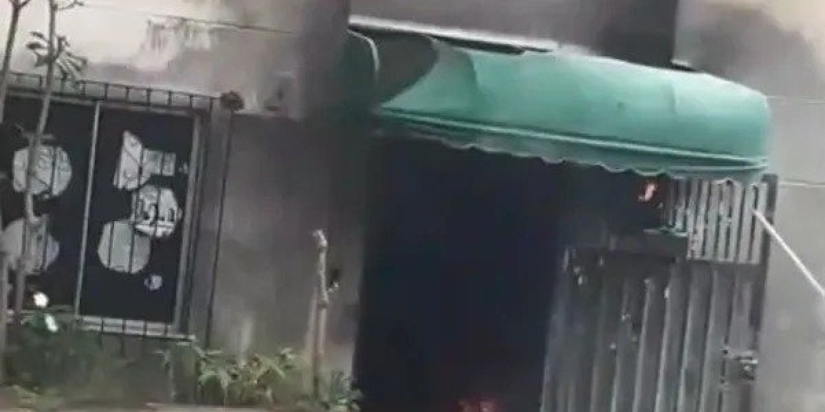 Incêndio atinge apartamento e assusta moradores de prédio em Lauro de Freitas 