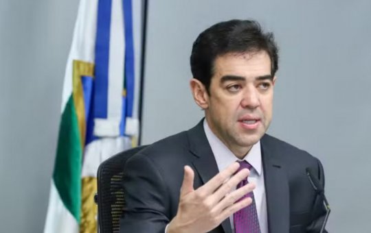 Bruno Dantas renuncia ao TCU e Alcolumbre deve indicar Rodrigo Pacheco para vaga