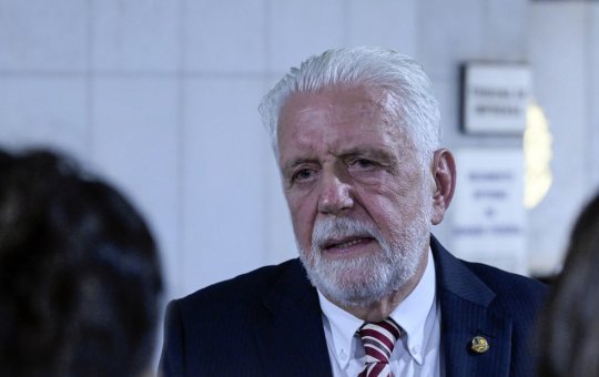 Wagner dispara contra PL e pede que trabalhadores ‘fiquem atentos’ a voto sobre escala 6x1