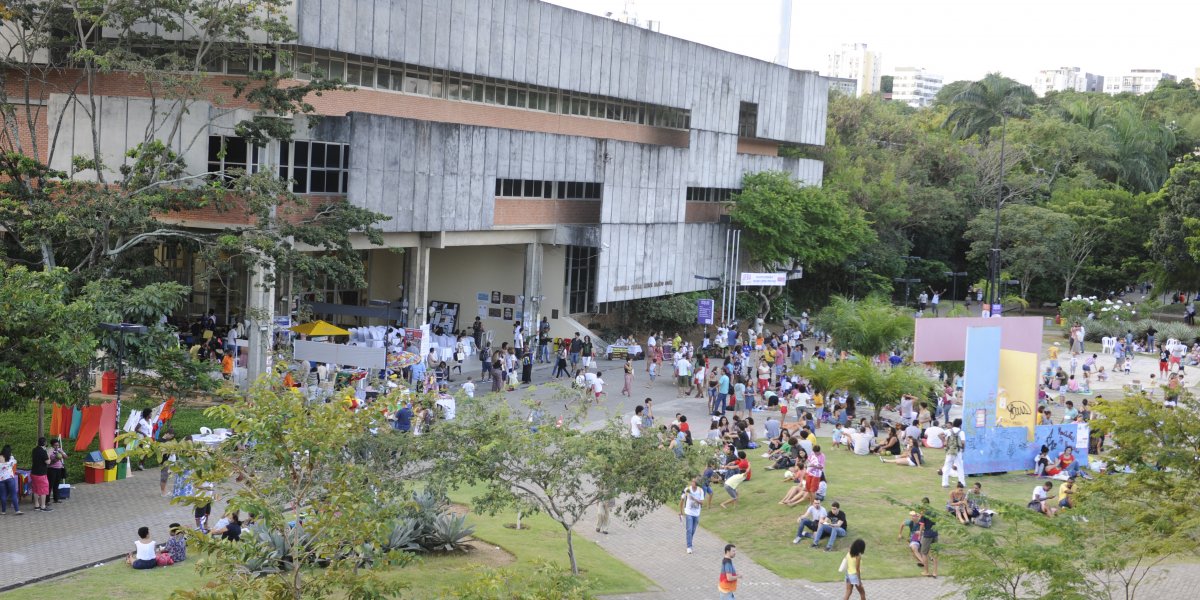 UFBA realiza assembleia virtual para decidir sobre retorno às aulas