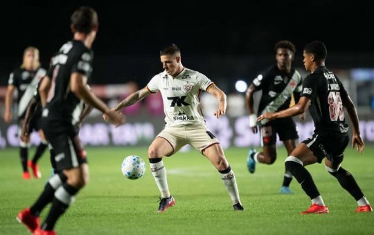 Vitória recebe o Vasco no Barradão em busca de virada para avançar na Copa do Brasil