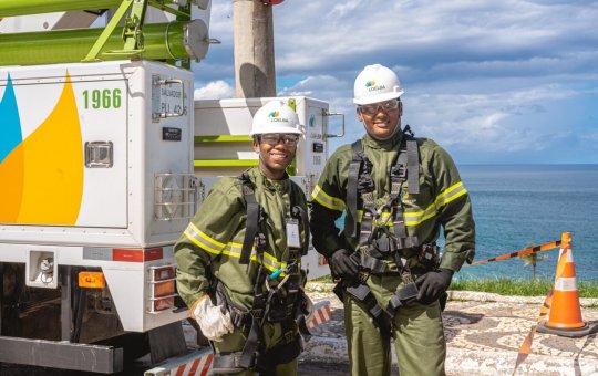 Dez bairros de Salvador ficam sem energia nesta quinta-feira (3) devido a serviços na rede elétrica