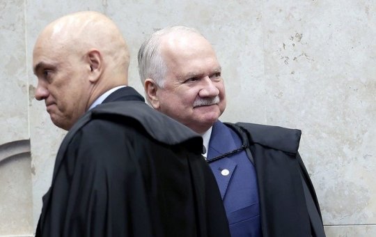 Fachin retira pedido de Moraes para investigar Mendonça do inquérito das fake News