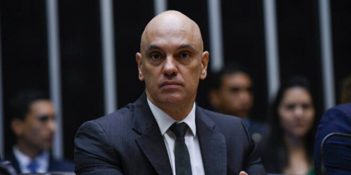 Enquanto crise cresce no STF, Moraes mantém tranquilidade e faz brincadeiras nos bastidores