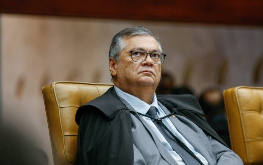 Flávio Dino diz que STF é “maior do que qualquer um” em meio a crise interna