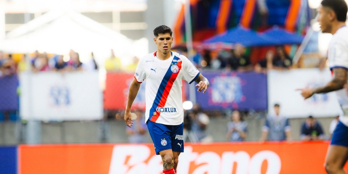 Jogador do Bahia se envolve em acidente de carro em Salvador