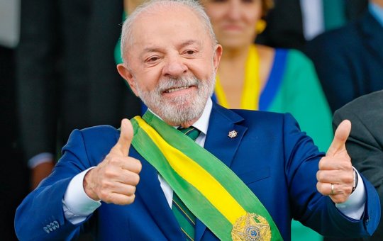 Segundo Real Time Big Data, Lula diminui vantagem no 1º turno, mas amplia diferença contra Flávio no 2º na Bahia