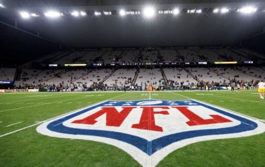 NFL está de volta nesta quarta com revanche do último Super Bowl