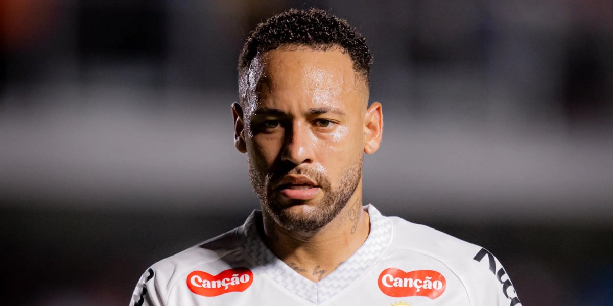 Neymar provoca torcida do Atlético-MG em jogo do Santos: "Não jogo contra time pequeno"