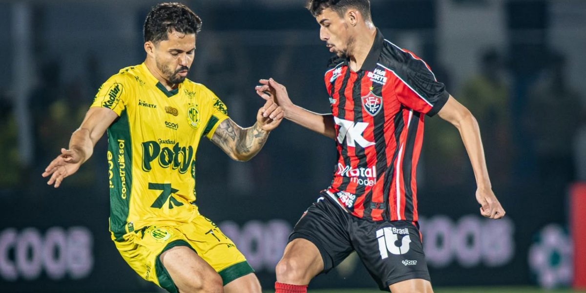 Vitória busca primeira vitória fora de casa contra o Mirassol pelo Brasileirão neste domingo