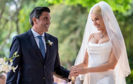 Ana Hickmann se emociona durante votos de casamento com Edu Guedes: “Você não desistiu de mim” 