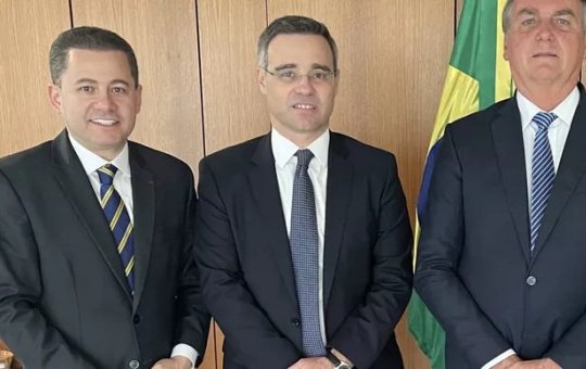 Deputado aliado de André Mendonça é alvo da Polícia Federal durante terceira fase da Operação Transparência