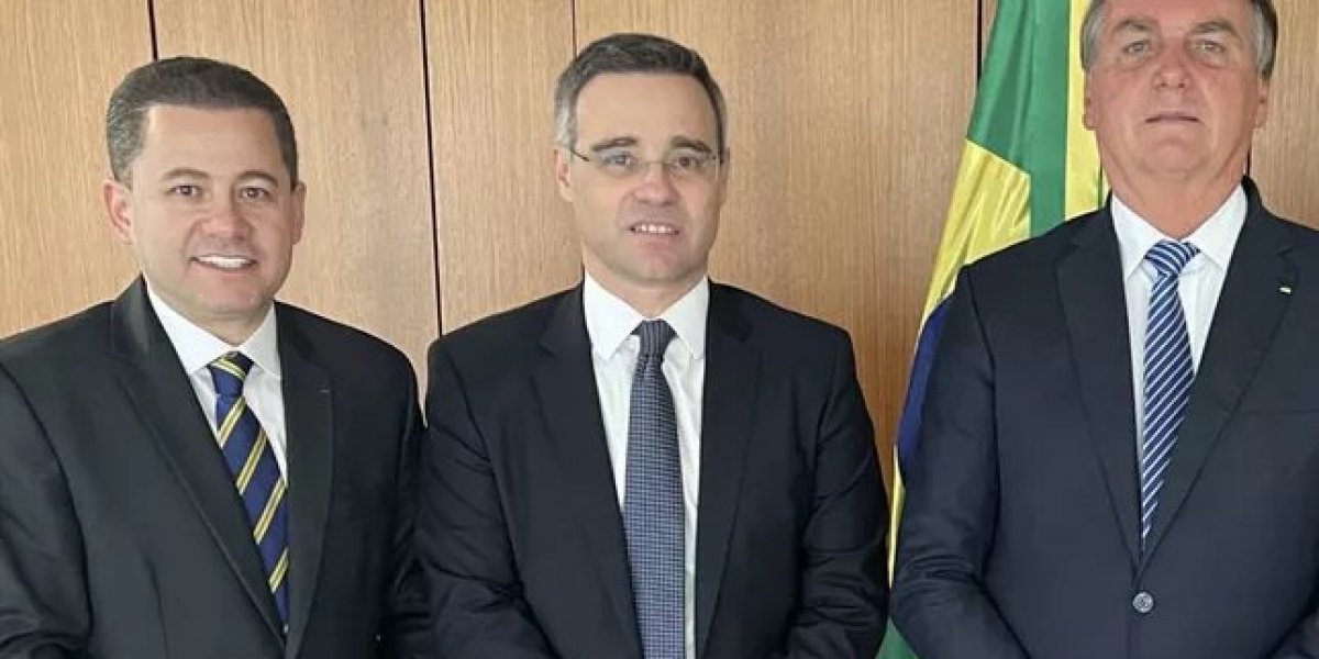 Deputado aliado de André Mendonça é alvo da Polícia Federal durante terceira fase da Operação Transparência