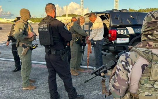 Líderes de facções são presos em três estados brasileiros pelas forças de segurança da Bahia
