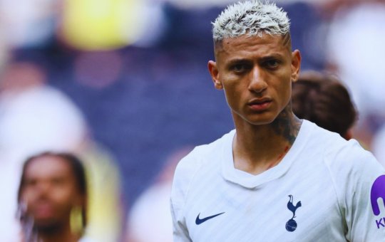 Técnico da Premier League toma decisão sobre Richarlison e confirma: “Não vai jogar mesmo estando disponível”