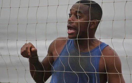 Robinho consegue novo abatimento na pena após atividades realizadas na prisão