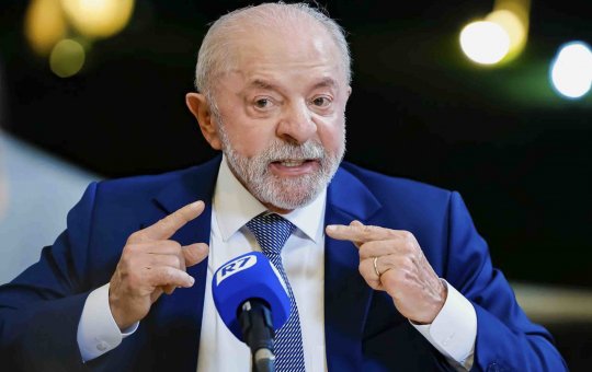 Lula anuncia plano de segurança para combater narcotráfico e contrabando de armas no Rio de Janeiro