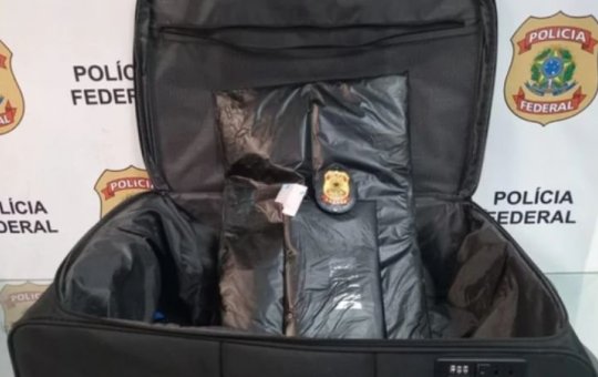 Homem que saiu de Salvador com 3,5 kg de cocaína é preso no aeroporto do Rio de Janeiro