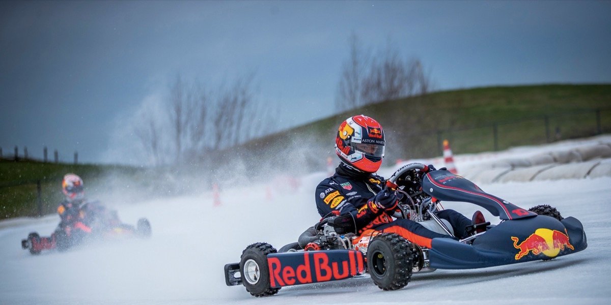 Piloto da F1, Max Verstappen encara 100 adversários em corrida de kart; veja regras e onde assistir