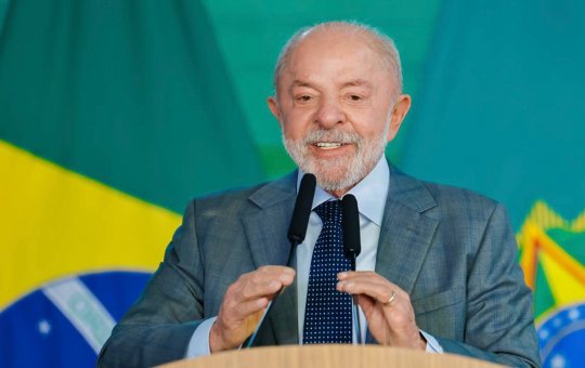 Lula cobra Fachin para evitar que crise no STF atrapalhe as eleições 