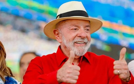 Lula anuncia canetas emagrecedoras gratuitas pelo SUS para pessoas com obesidade