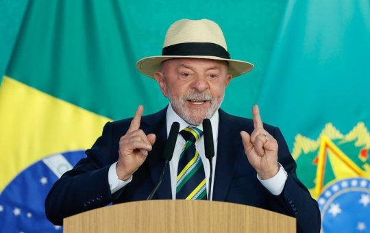 Lula faz críticas a atuação de Dino após sessão do STF terminar sem decisão sobre caso Master