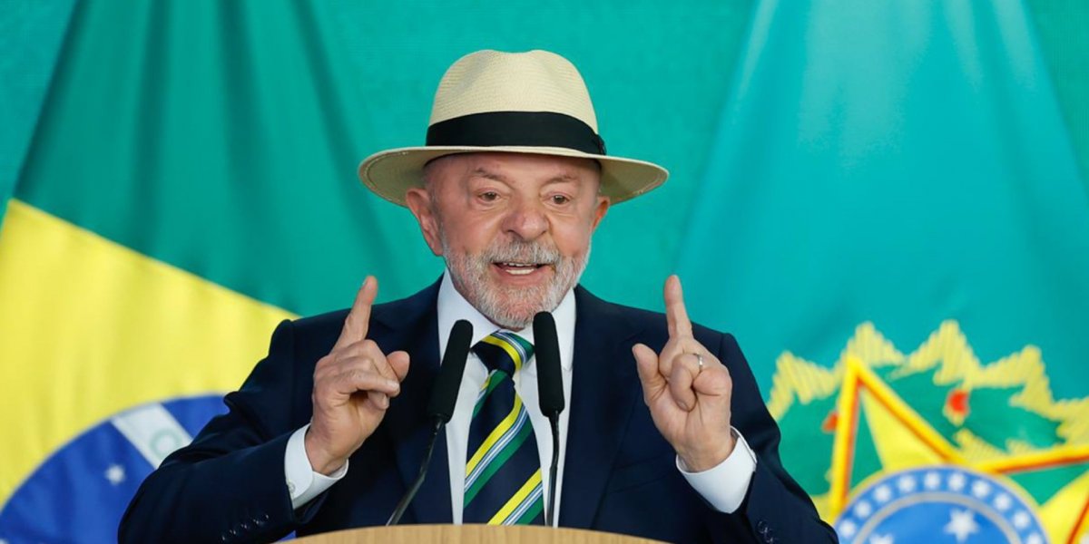 Lula faz críticas a atuação de Dino após sessão do STF terminar sem decisão sobre caso Master