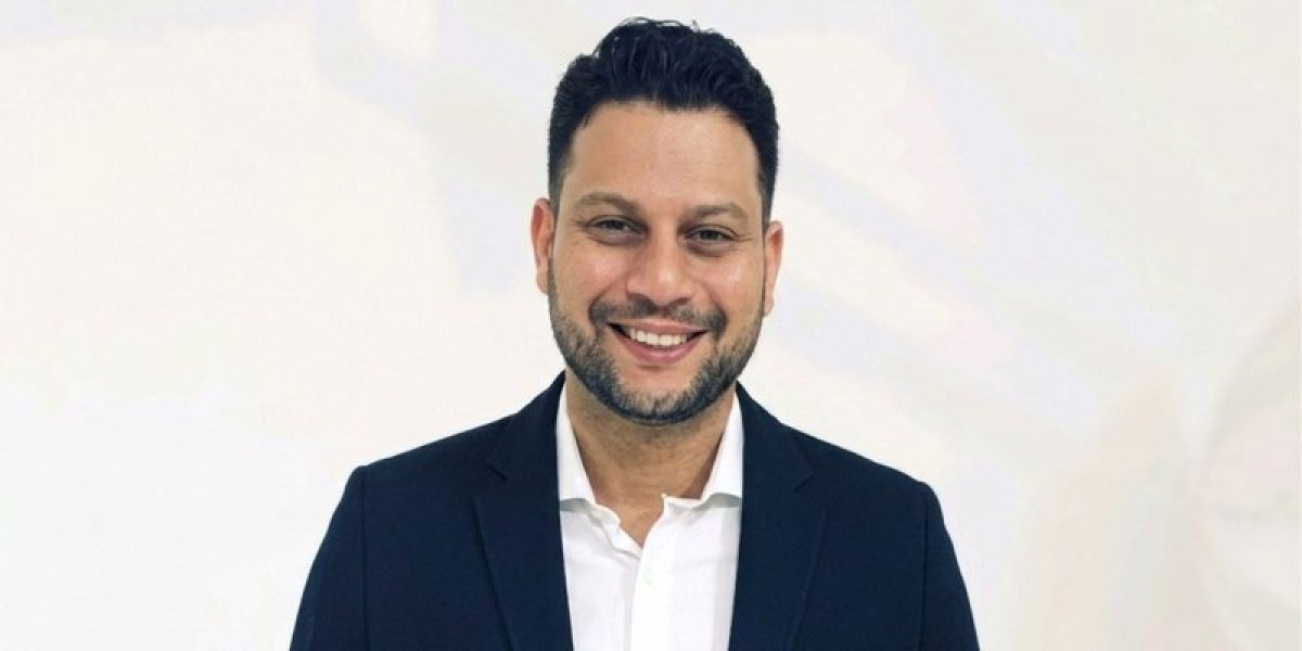 Darino Sena tem alta de clínica de reabilitação e continuará tratamento de casa