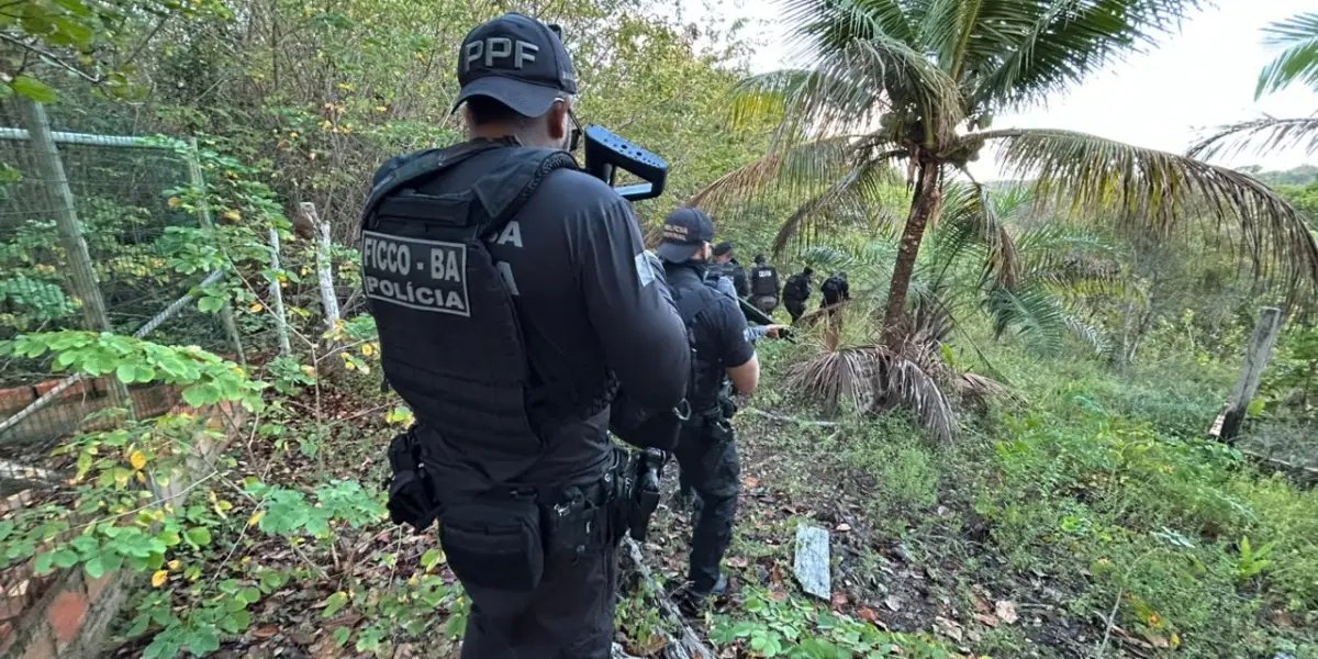 Homem ligado à facção de São Paulo é preso no interior da Bahia por comercialização de fuzis no Nordeste