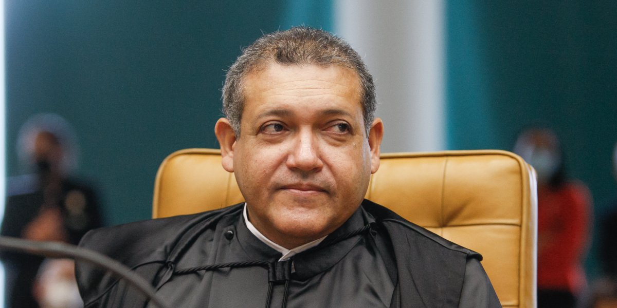 Contrato de R$ 427 milhões e mensagens expõem ligação da “Turma do KN” com Vorcaro