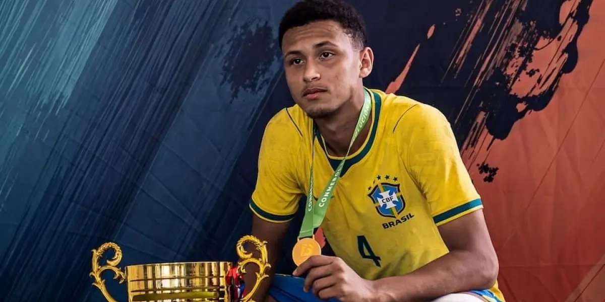 Promessa do Vitória, Sandro Silva conquista título com a Seleção Brasileira Sub-15