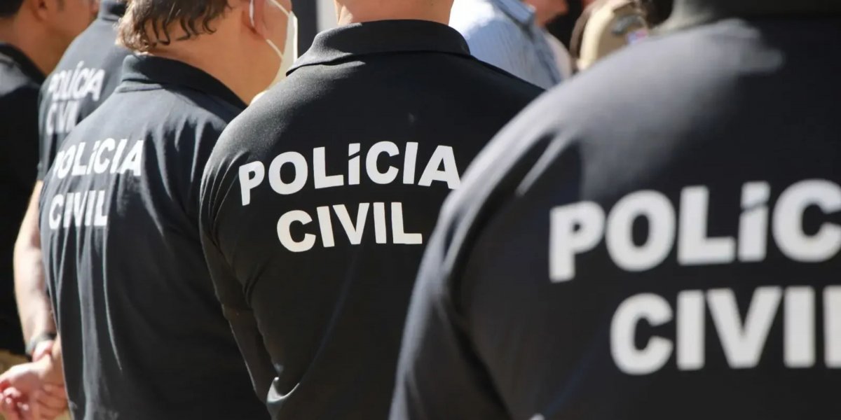 Homem foragido por roubo e extorsão é preso durante operação em Salvador