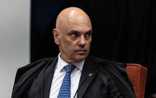 Moraes arquiva investigação contra ex-diretores da PRF por operações no 2º turno de 2022