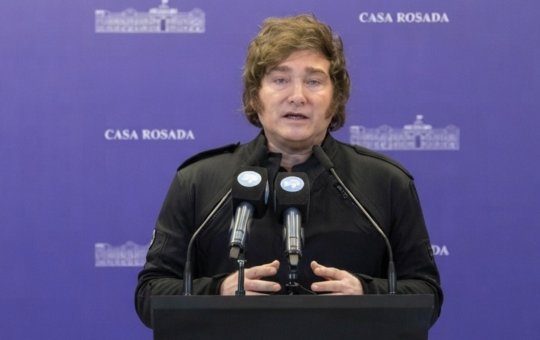 Milei diz esperar que Brasil rompa ‘curso socialista decadente’ e volte às ‘ideias da liberdade’
