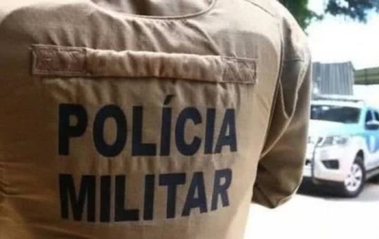 Homem é preso, suspeito de esconder cocaína em loja de flores da ex-namorada na Bahia