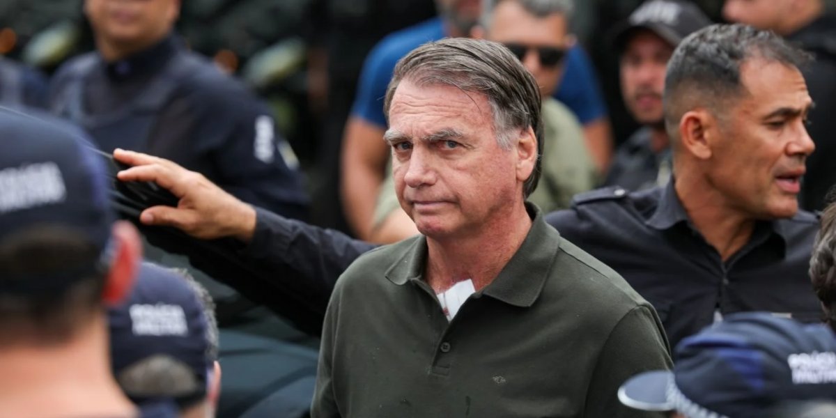 Defesa de Bolsonaro desiste de solicitação para suspensão da pena